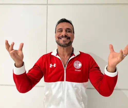 La WWE estaría considerando el regreso de Alberto del Río para los SuperShows de México. @GLEAT0701