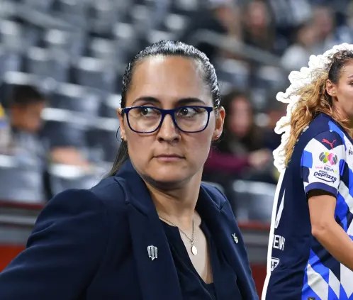 Christina Burkenroad estaría comprometida al 100% con Rayadas pese a los rumores.