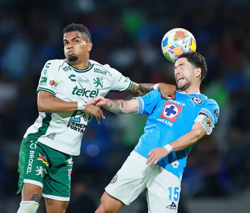 Cruz Azul buscará su primer triunfo del torneo ante el León de James Rodríguez. Getty Images Cruz Azul buscará su primer triunfo del torneo ante el León de James Rodríguez. Getty Images
