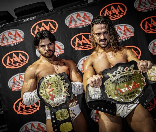 Los regios Ángel Garza y Berto, actuales campeones en pareja de Triple A, estarán en los SuperShows de WWE en Ciudad de México y Monterrey. @AngelGarzaWwe Los regios Ángel Garza y Berto, actuales campeones en pareja de Triple A, estarán en los SuperShows de WWE en Ciudad de México y Monterrey. @AngelGarzaWwe