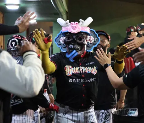 Los Guerreros se impusieron a los Leones. @GuerrerosOax Los Guerreros se impusieron a los Leones. @GuerrerosOax