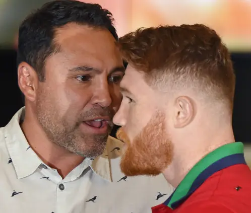 Canelo recibe una nueva crítica de Óscar de la Hoya: Es un malagradecido (Photo by Ethan Miller/Getty Images) Canelo recibe una nueva crítica de Óscar de la Hoya: Es un malagradecido (Photo by Ethan Miller/Getty Images)