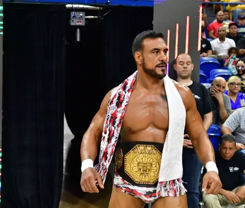 La afición mexicana exigió a la WWE la recontratación de Alberto del Río durante el SuperShow en la Ciudad de México. @PrideOfMexico La afición mexicana exigió a la WWE la recontratación de Alberto del Río durante el SuperShow en la Ciudad de México. @PrideOfMexico