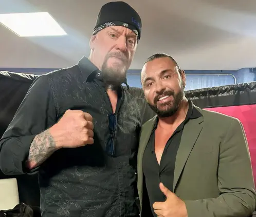 The Undertaker se integraría a la Triple A como parte del equipo creativo enviado por la WWE. @Victorlatin77 The Undertaker se integraría a la Triple A como parte del equipo creativo enviado por la WWE. @Victorlatin77