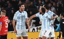 Duván Vergara desata escándalo en Argentina al pelear con su compañero de Racing en pleno juego
