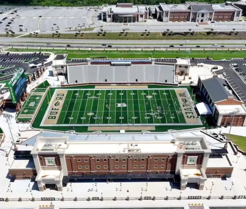 Preparatoria Buford en Georgia inaugura estadio de $62 millones (buford_football instagram)