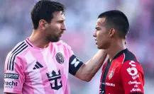 Messi explota ante Atlas: manotazo, reclamos y gol con furia