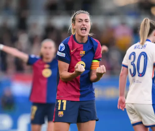 Alexia Putellas no descartó la idea de jugar en la Liga MX Femenil cuando termine su etapa en el Barcelona. Alexia Putellas no descartó la idea de jugar en la Liga MX Femenil cuando termine su etapa en el Barcelona.