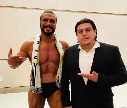 Alberto El Patrón tuvo su primera lucha en la Ciudad de México, una semana después de haber sido desterrado de la WWE. @PrideofMexico
