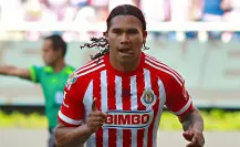 Carlos Peña rompe el silencio sobre su polémico paso por Chivas