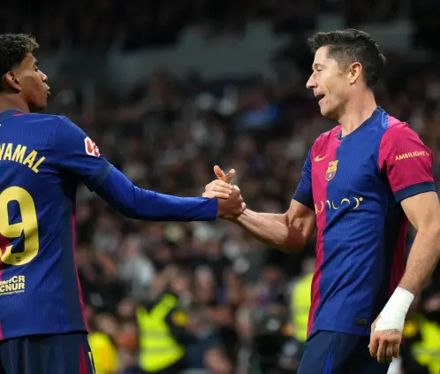Lamine Yamal y Robert Lewandowski fueron castigados por la UEFA por irregularidades en un control antidopaje. Getty Images Lamine Yamal y Robert Lewandowski fueron castigados por la UEFA por irregularidades en un control antidopaje. Getty Images