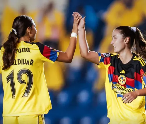 América Femenil gana, gusta y sigue firme en el Apertura 2025 (Foto: @AmericaFemenil X)