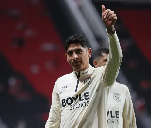 Edson Álvarez se va del West Ham y ya lo buscan muchos equipos (Photo by AJ Reynolds/Getty Images)
