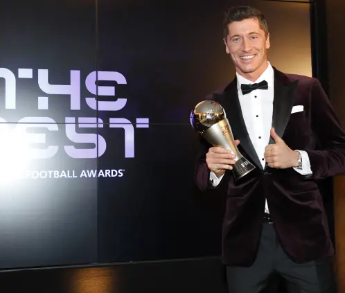Lewandowski critica el Balón de Oro y defiende el FIFA The Best (Photo by Marco Donato-FC Bayern/Pool via Getty Images) Lewandowski critica el Balón de Oro y defiende el FIFA The Best (Photo by Marco Donato-FC Bayern/Pool via Getty Images)