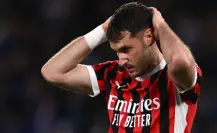 En Italia tunden por ‘tronco’ a Santiago Giménez por su figura con el AC Milan 