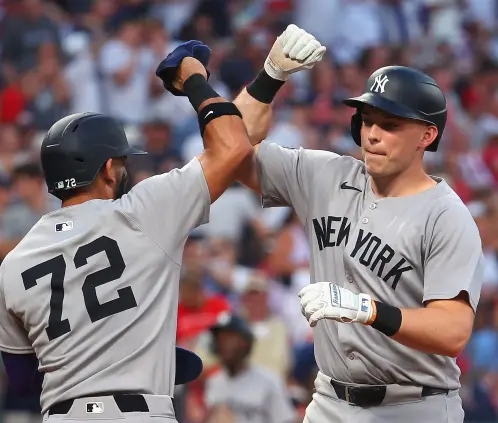 New York Yankees celebrando. (Photo by Dilip Vishwanat/Getty Images).