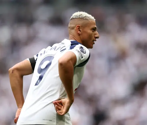 Richarlison se compara con Ronaldo tras golazo de tijera (Photo by Julian Finney/Getty Images))
