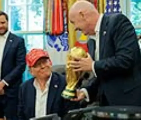 Donald Trump confirmó que el sorteo del Mundial de 2026 se realizará el 5 de diciembre desde el Kennedy Center de Washington DC. Getty Images Donald Trump confirmó que el sorteo del Mundial de 2026 se realizará el 5 de diciembre desde el Kennedy Center de Washington DC. Getty Images