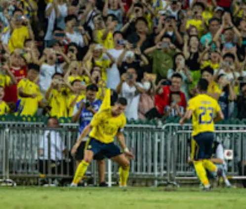 Cristiano Ronaldo se volvió el primer futbolista de la historia en llegar a 100 goles con cuatro clubes y su Selección Nacional. Getty Images Cristiano Ronaldo se volvió el primer futbolista de la historia en llegar a 100 goles con cuatro clubes y su Selección Nacional. Getty Images