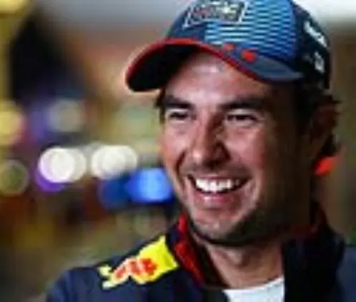 Checo Pérez ya habría firmado para ser piloto de Cadillac para la temporada 2026 de la F1, y sería presentado en el GP de Países Bajos. Getty Images Checo Pérez ya habría firmado para ser piloto de Cadillac para la temporada 2026 de la F1, y sería presentado en el GP de Países Bajos. Getty Images