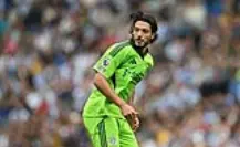 Fulham manda a Raúl Jiménez a la banca para enfrentar al Manchester United