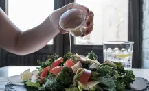 El aderezo para ensalada de calidad que casi no tiene grasa y Profeco recomienda