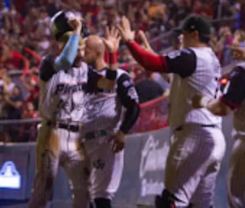Los Filibusteros empataron la serie ante los Bélicos en un duelazo de pitcheo en el Galeón Los Filibusteros empataron la serie ante los Bélicos en un duelazo de pitcheo en el Galeón