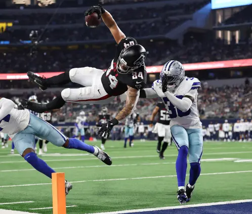 NFL 2025: ¿Cuántos jugadores debe tener un equipo? (Photo by Stacy Revere/Getty Images) NFL 2025: ¿Cuántos jugadores debe tener un equipo? (Photo by Stacy Revere/Getty Images)