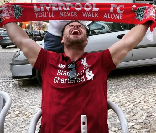 JD McDonagh provoca a fanáticos con dorsal del Liverpool de Isak (jd_mcdonagh X)