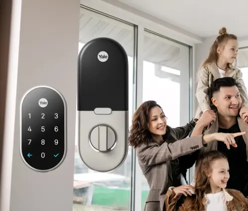 Esta cerradura inteligente revoluciona la seguridad doméstica (Foto: Amazon y Canva) Esta cerradura inteligente revoluciona la seguridad doméstica (Foto: Amazon y Canva)