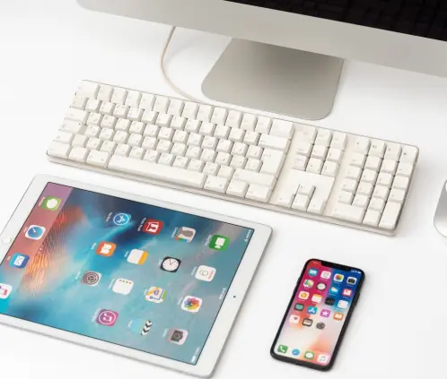 Descubre cómo aplicar el minimalismo digital y ordena tu celular y computadora para reducir el caos y ganar claridad mental