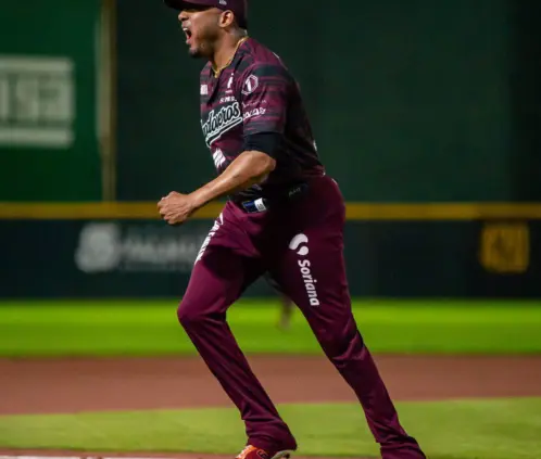 Los Charros de Jalisco y los Algodoneros de Unión Laguna escribieron un nuevo capítulo en el Juego 6 de la Serie de Zona. Los Charros de Jalisco y los Algodoneros de Unión Laguna escribieron un nuevo capítulo en el Juego 6 de la Serie de Zona.