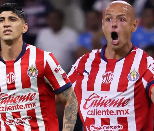 Chicharito y Alan Pulido ¿con los días contados en Chivas? (Photo by Simon Barber/Getty Images) Chicharito y Alan Pulido ¿con los días contados en Chivas? (Photo by Simon Barber/Getty Images)