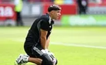 Manchester United deja plantado al Dibu Martínez en el cierre del mercado de pases