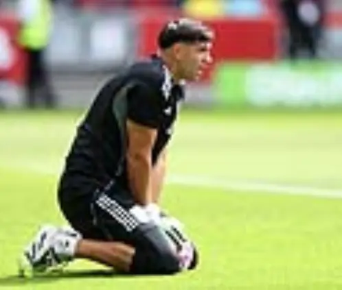 El Manchester United descartó de último minuto el fichaje del Dibu Martínez en el último día del período de traspasos. Getty Images El Manchester United descartó de último minuto el fichaje del Dibu Martínez en el último día del período de traspasos. Getty Images