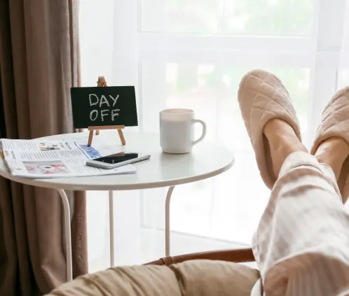 Cómo crear un rincón de relajación en casa con elementos reciclados (Foto: Canva) Cómo crear un rincón de relajación en casa con elementos reciclados (Foto: Canva)