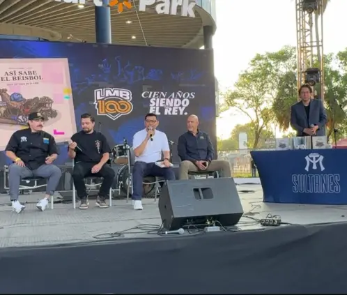 “Así sabe el béisbol”: el libro que celebra 100 años de la LMB (Damaris Macias / POSTA Deportes) “Así sabe el béisbol”: el libro que celebra 100 años de la LMB (Damaris Macias / POSTA Deportes)