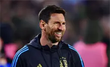 Lionel Messi rompe en llanto tras entonar el himno de Argentina
