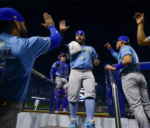 Charros y Sultanes buscaron la victoria que los acerque al título de la Zona Norte y a disputar la Serie del Rey la próxima semana. Charros y Sultanes buscaron la victoria que los acerque al título de la Zona Norte y a disputar la Serie del Rey la próxima semana.