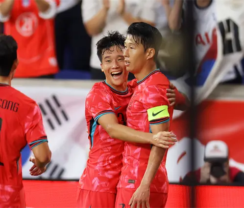 Son Heung-Min impulsa a Corea del Sur y hace sufrir a Estados Unidos (Photo by Mike Stobe/Getty Images) Son Heung-Min impulsa a Corea del Sur y hace sufrir a Estados Unidos (Photo by Mike Stobe/Getty Images)
