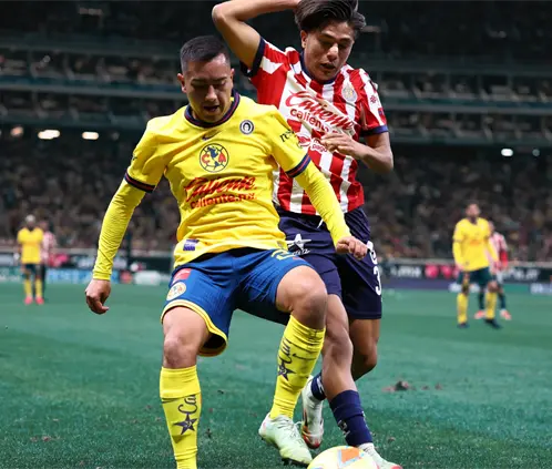 América busca mantener su hegemonía, mientras que el cuadro rojiblanco quiere salir de la mala racha ante el acérrimo rival. América busca mantener su hegemonía, mientras que el cuadro rojiblanco quiere salir de la mala racha ante el acérrimo rival.