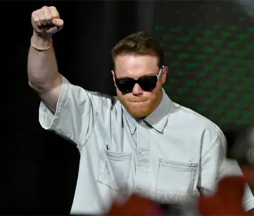 Canelo busca volver a ganar por la vía del cloroformo (Getty Images) Canelo busca volver a ganar por la vía del cloroformo (Getty Images)
