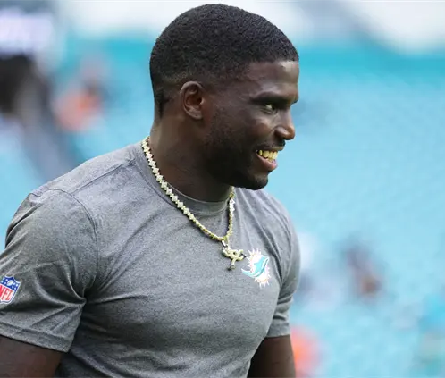 (Tyreek Hill está bajo investigación de la NFL por violencia doméstica Photo by Rich Storry/Getty Images) (Tyreek Hill está bajo investigación de la NFL por violencia doméstica Photo by Rich Storry/Getty Images)
