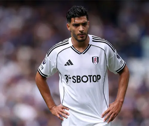 Raúl Jiménez rechazó un cheque en blanco del Monterrey para quedarse en el Fulham de Inglaterra. Getty Images Raúl Jiménez rechazó un cheque en blanco del Monterrey para quedarse en el Fulham de Inglaterra. Getty Images