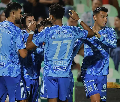 Culebro no descarta sorpresas: ¿llegará un refuerzo para Tigres?  (Photo by Manuel Guadarrama/Getty Images)