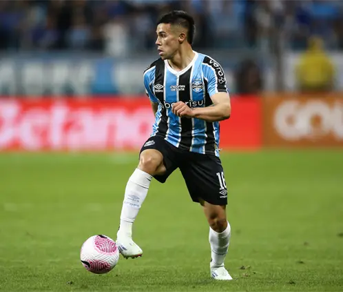 Los Tigres no pudieron cerrar el fichaje de Alexander Aravena en el último día del mercado de pases. Getty Images Los Tigres no pudieron cerrar el fichaje de Alexander Aravena en el último día del mercado de pases. Getty Images