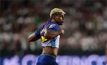 Lamine Yamal vuelve lesionado al Barcelona y corre riesgo de perderse el debut en la Champions League