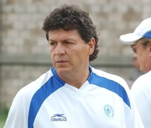 La Chelona Rodríguez, ex jugador de León y Atlas, murió a los 66 años producto de un paro cardíaco. @elsalvador