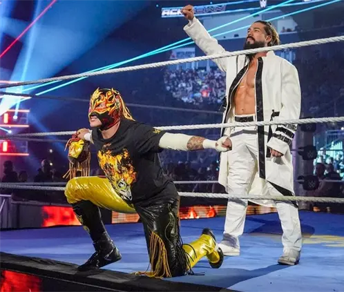 La WWE contemplaba que Andrade y Rey Fénix fueran Campeones en Parejas en Clash In Paris, planes que se cancelaron con el despido del Ídolo. @WWE La WWE contemplaba que Andrade y Rey Fénix fueran Campeones en Parejas en Clash In Paris, planes que se cancelaron con el despido del Ídolo. @WWE