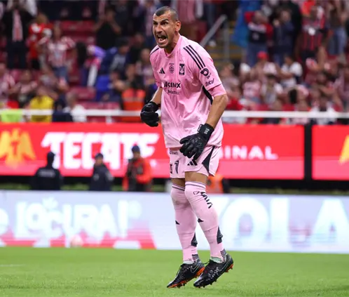 Nahuel Guzmán llegó a 200 juegos sin recibir gol con Tigres con el 0-0 ante Chivas. Getty Images Nahuel Guzmán llegó a 200 juegos sin recibir gol con Tigres con el 0-0 ante Chivas. Getty Images